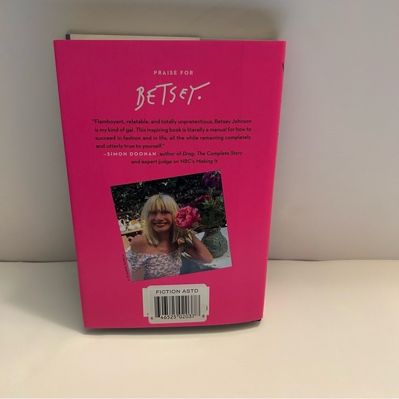 Betsey Johnson A Memoir Hardcover Book - Picture 2 of 5